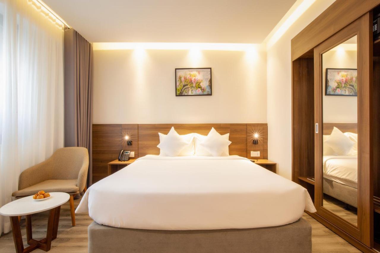 Merlot Hotel Nha Trang Kültér fotó